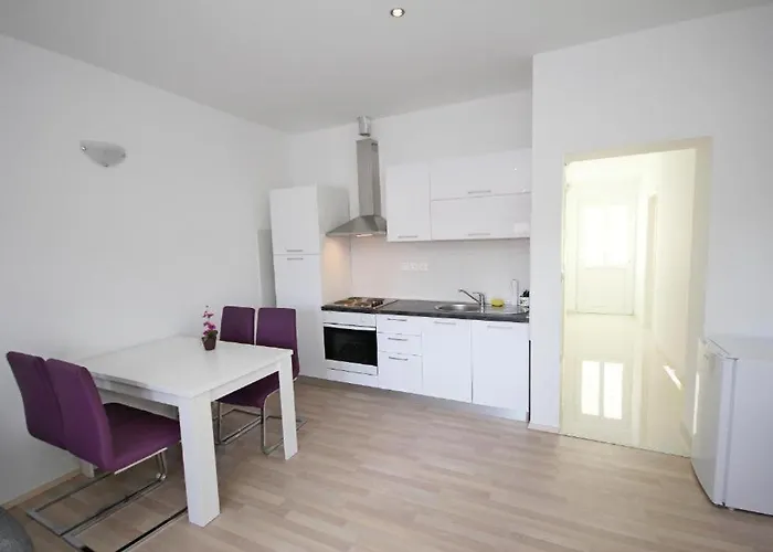 Sea Star Апартаменты Макарска