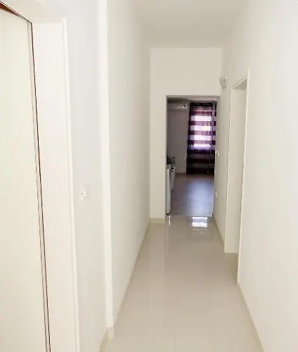 Sea Star Макарска